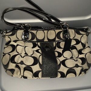 Coach Black and Cream Signature Shoulder Bag slight spots see pictures